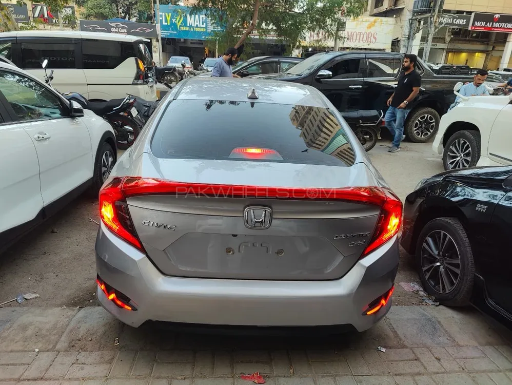 Honda Civic 2017 for Sale in Faisalabad Image-1