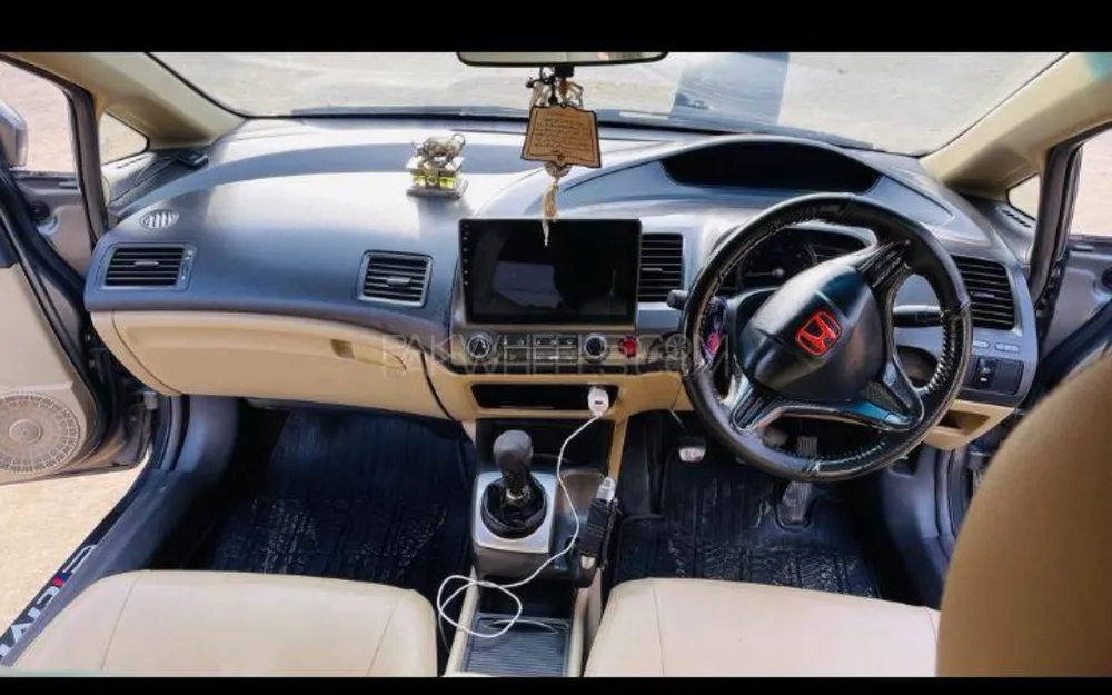 Honda Civic 2011 for Sale in Gujranwala Image-1