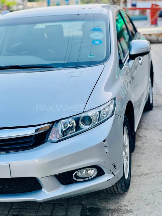 Honda Civic 2013 for Sale in Peshawar Image-1