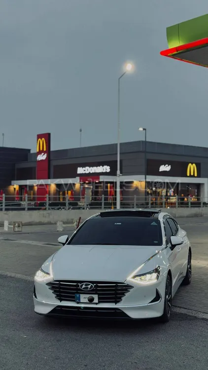 Hyundai Sonata 2022 for Sale in Lahore Image-1