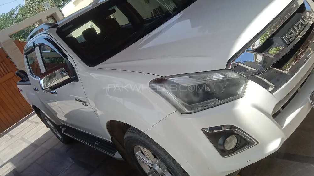 Isuzu D-Max 2019 for Sale in Karachi Image-1