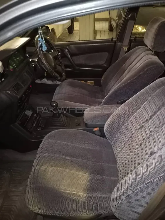 Mitsubishi Galant 1990 for Sale in Karachi Image-1