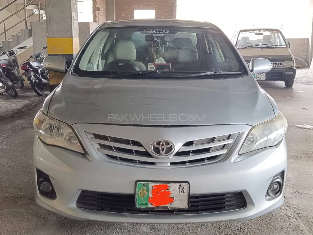 Toyota Corolla 2014 for Sale in Lahore Image-1