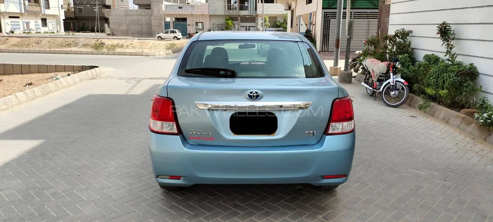 Toyota Corolla Axio 2014 for Sale in Karachi Image-1