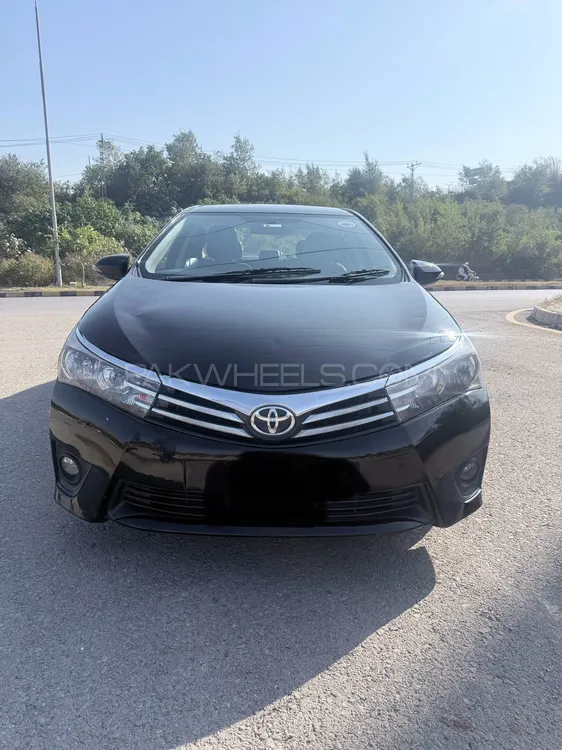 Toyota Corolla 2015 for Sale in Islamabad Image-1