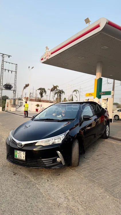 Toyota Corolla 2018 for Sale in Lahore Image-1
