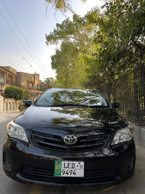 Toyota Corolla 2011 for Sale in Lahore Image-1