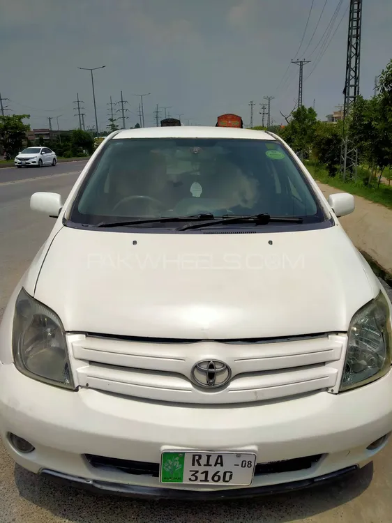 Toyota IST 2008 for Sale in Islamabad Image-1