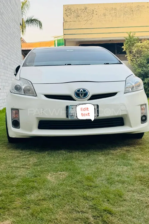 Toyota Prius 2010 for Sale in Islamabad Image-1
