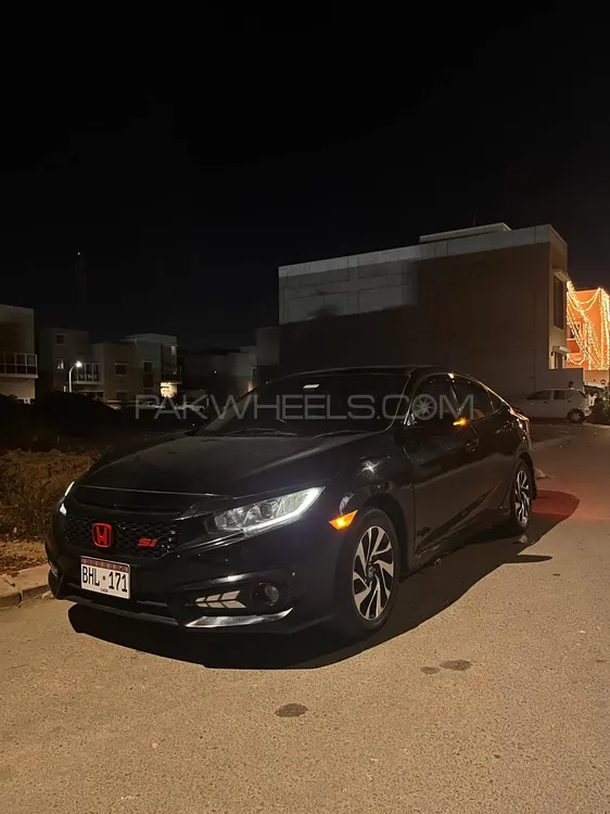 Honda Civic 2017 for Sale in Karachi Image-1