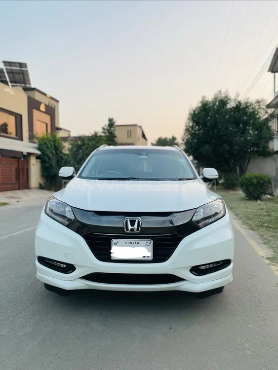 Honda Vezel 2016 for Sale in Sargodha Image-1