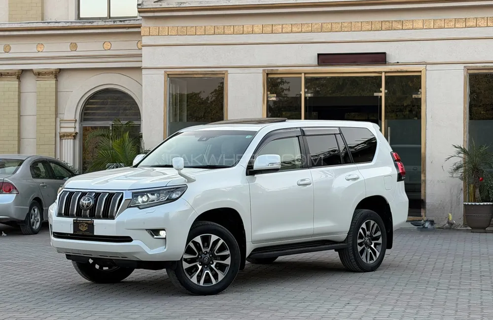 Lexus LX Series 2010 for Sale in Islamabad Image-1