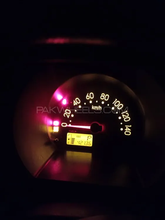 Daihatsu Hijet 2011 for Sale in Karachi Image-1