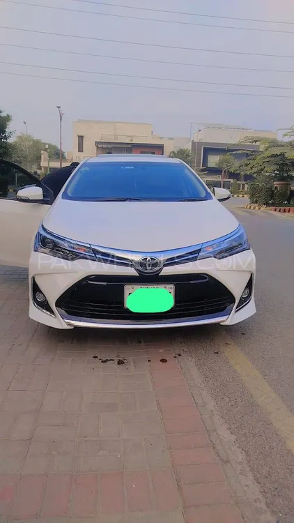 Toyota Corolla 2021 for Sale in Lahore Image-1
