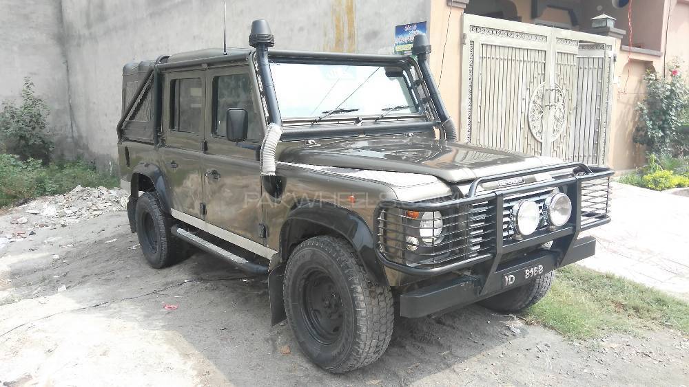 Land Rover Defender 1984 for Sale in Islamabad Image-1
