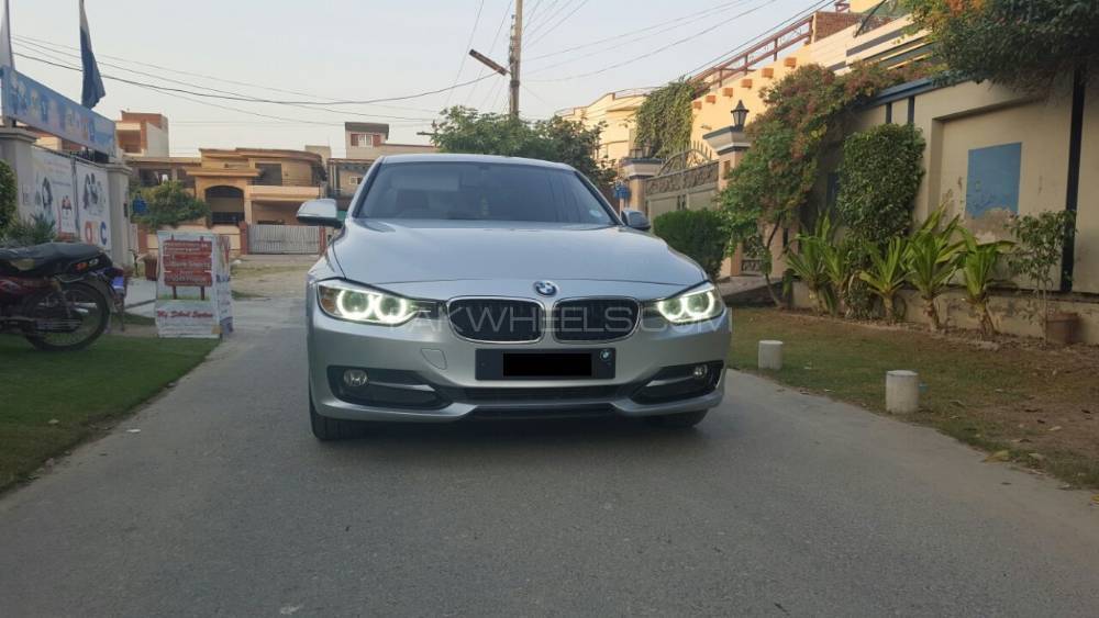BMW 3 Series 2013 for Sale in Lahore Image-1