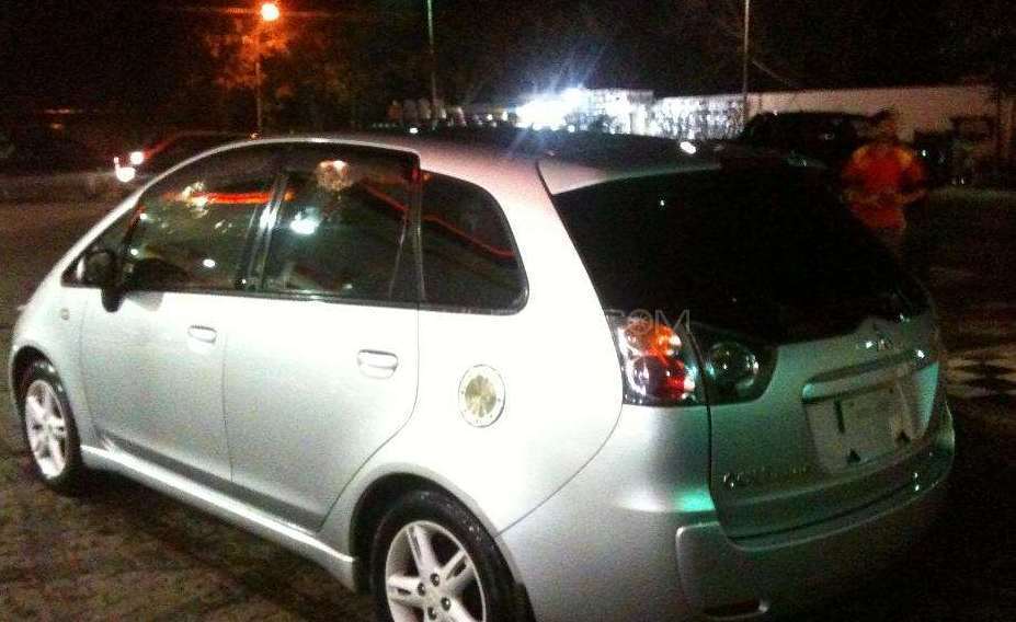 Mitsubishi Colt 2007 for Sale in Lahore Mitsubishi Colt 2007 for Sale in Lahore Image-2
