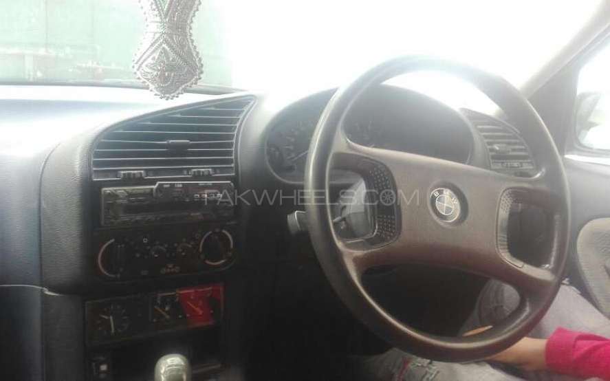 BMW 3 Series 1996 for Sale in Khanewal Image-1