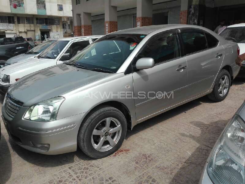 Toyota Premio 2004 for Sale in Karachi Image-1