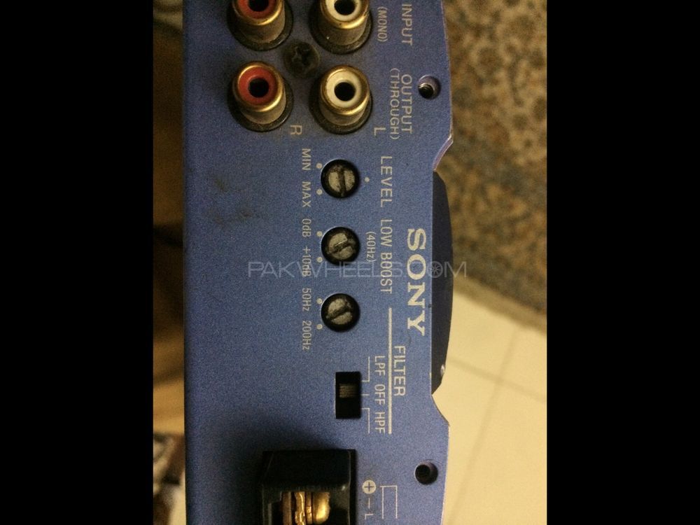 Sony amplifier  Image-1