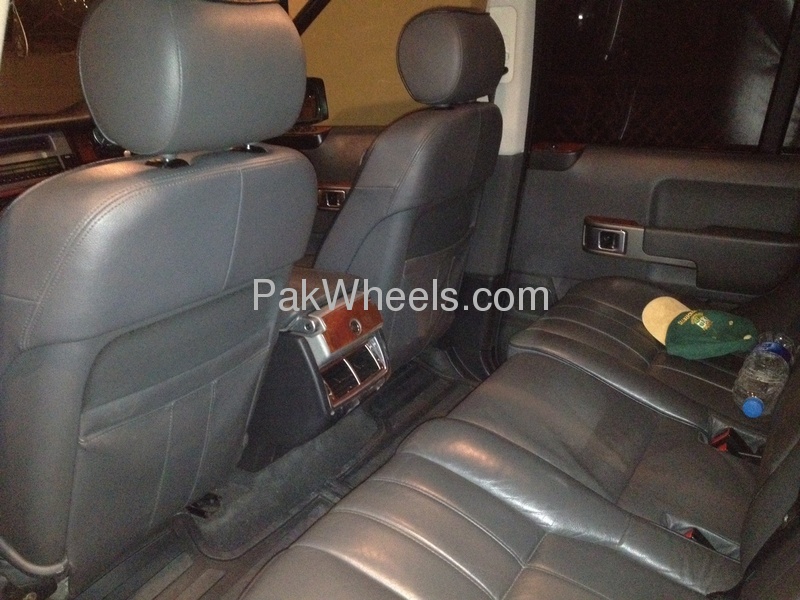 Range Rover Vogue 2004 for Sale in Islamabad Range Rover Vogue 2004 for Sale in Islamabad Image-3
