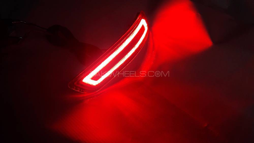 Corolla 2015-2016 Rear Bumper Reflector Light  Image-1