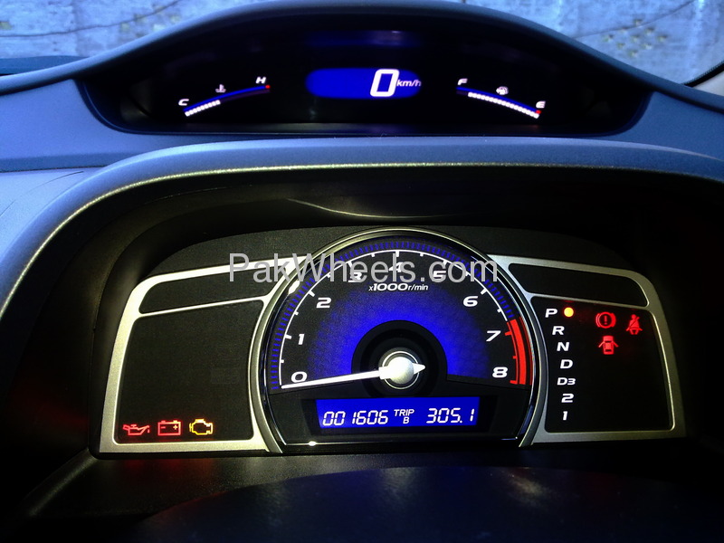 Honda Civic 2012 for Sale in Islamabad Image-1