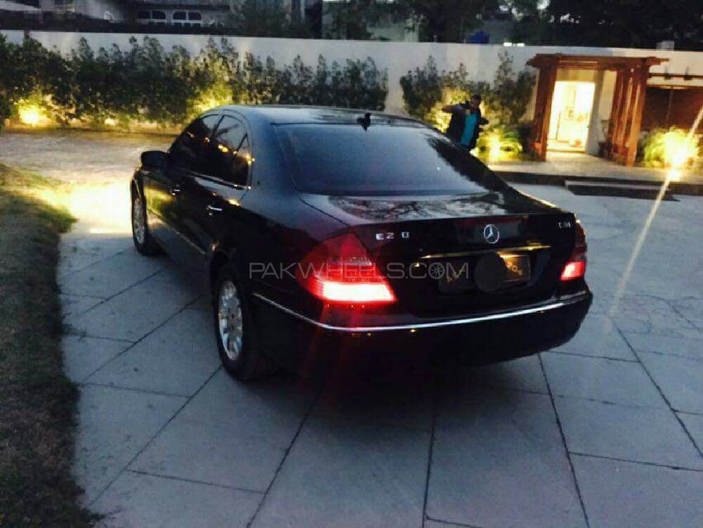 مرسڈیز بینز ای کلاس 2003 for Sale in سرگودھا مرسڈیز بینز ای کلاس 2003 for Sale in سرگودھا Image-5