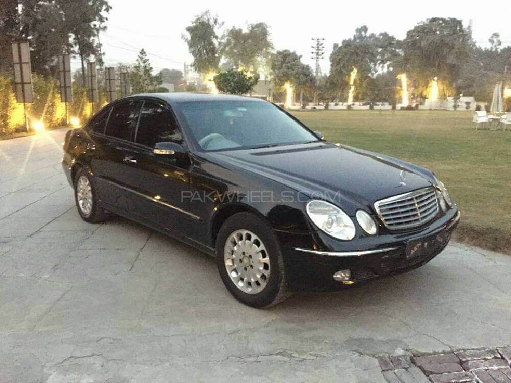 مرسڈیز بینز ای کلاس 2003 for Sale in سرگودھا مرسڈیز بینز ای کلاس 2003 for Sale in سرگودھا Image-3