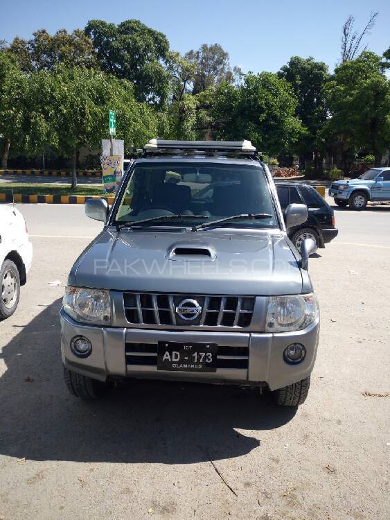 Nissan Kix 2010 for Sale in Islamabad Image-1