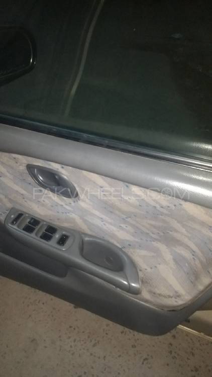 Suzuki Baleno 2005 for Sale in Lahore Suzuki Baleno 2005 for Sale in Lahore Image-3