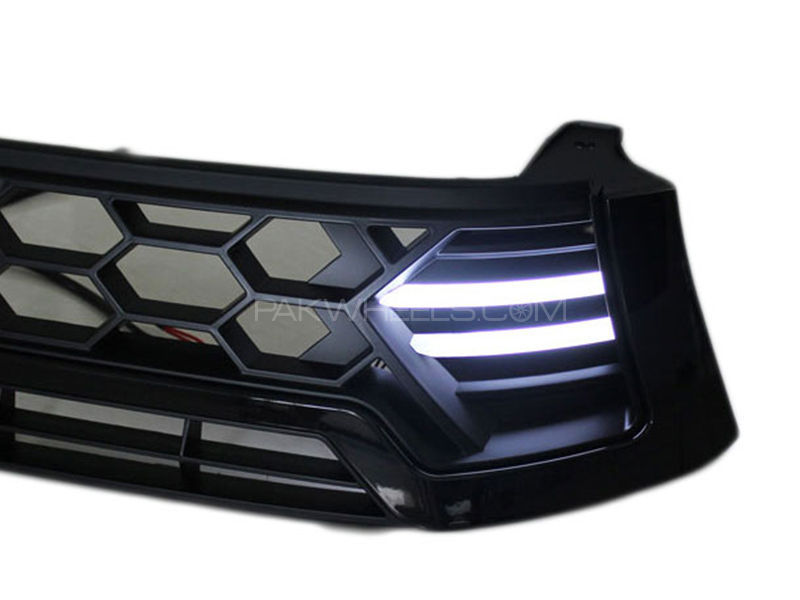 Hilux Revo Sporty Led Drl Front Grill Hilux Revo Sporty Led Drl Front Grill Image-3