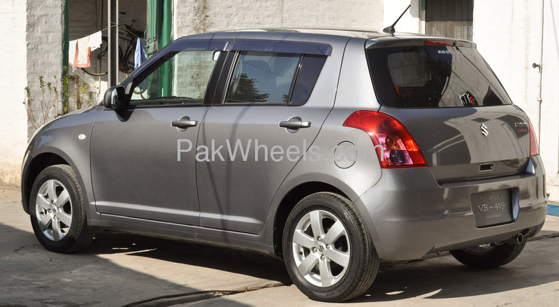 Suzuki Swift 2012 for Sale in Rawalpindi Image-1