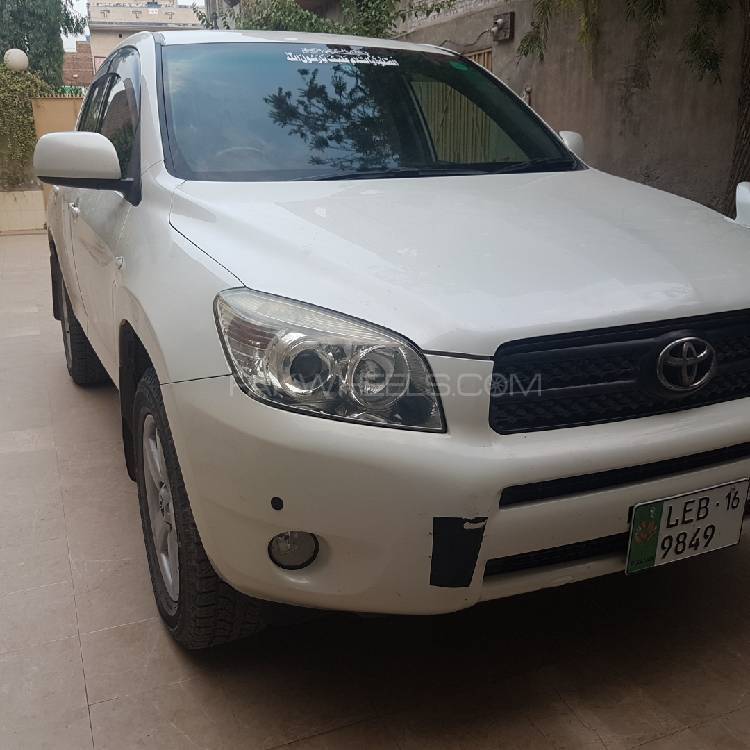 Toyota Rav4 2007 for Sale in Faisalabad Image-1