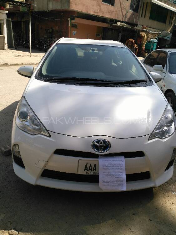 Toyota Aqua 2012 for Sale in Islamabad Image-1