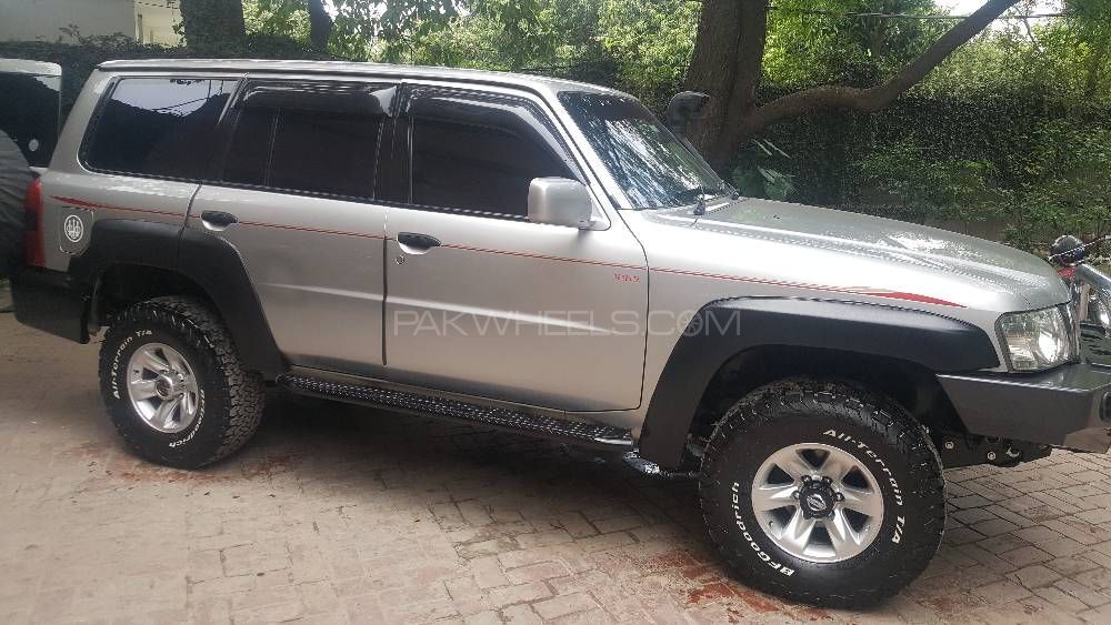 Nissan Patrol 2006 for Sale in Lahore Image-1
