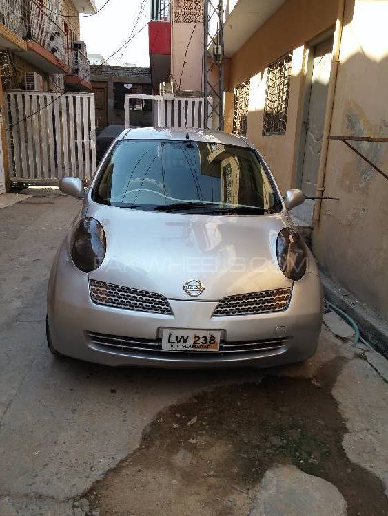 Nissan March 2002 for Sale in Attock Image-1