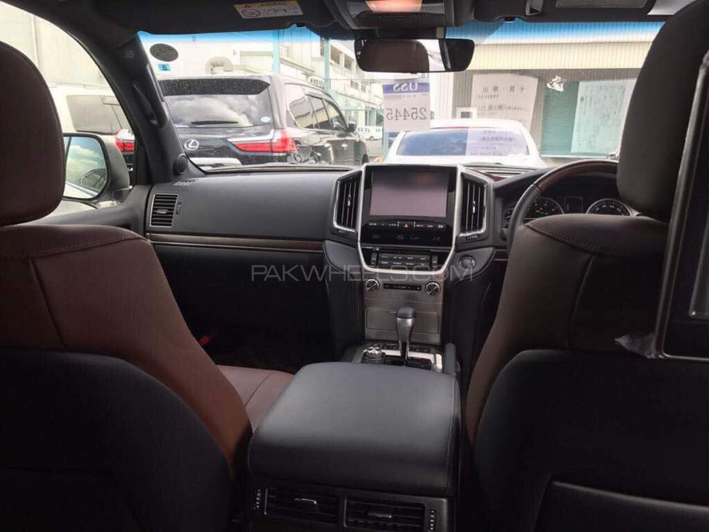 Toyota Land Cruiser ZX 2016 for sale in Lahore | PakWheels
