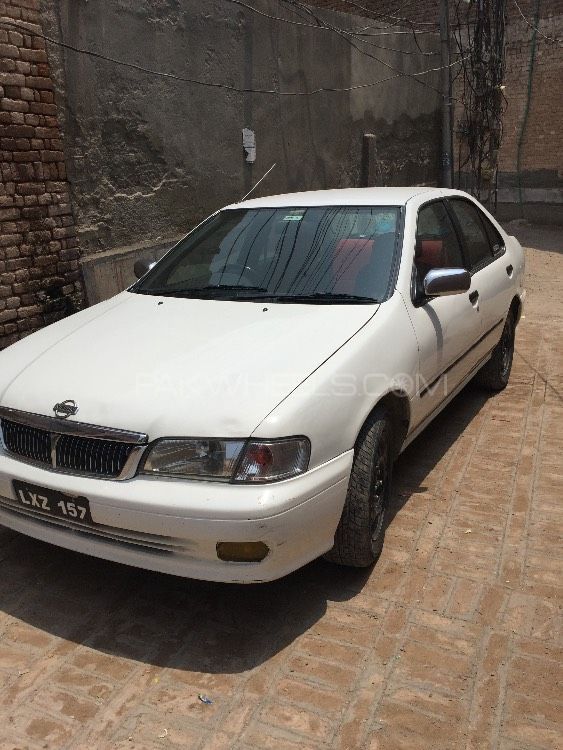 Nissan Sunny 2001 for Sale in Peshawar Image-1