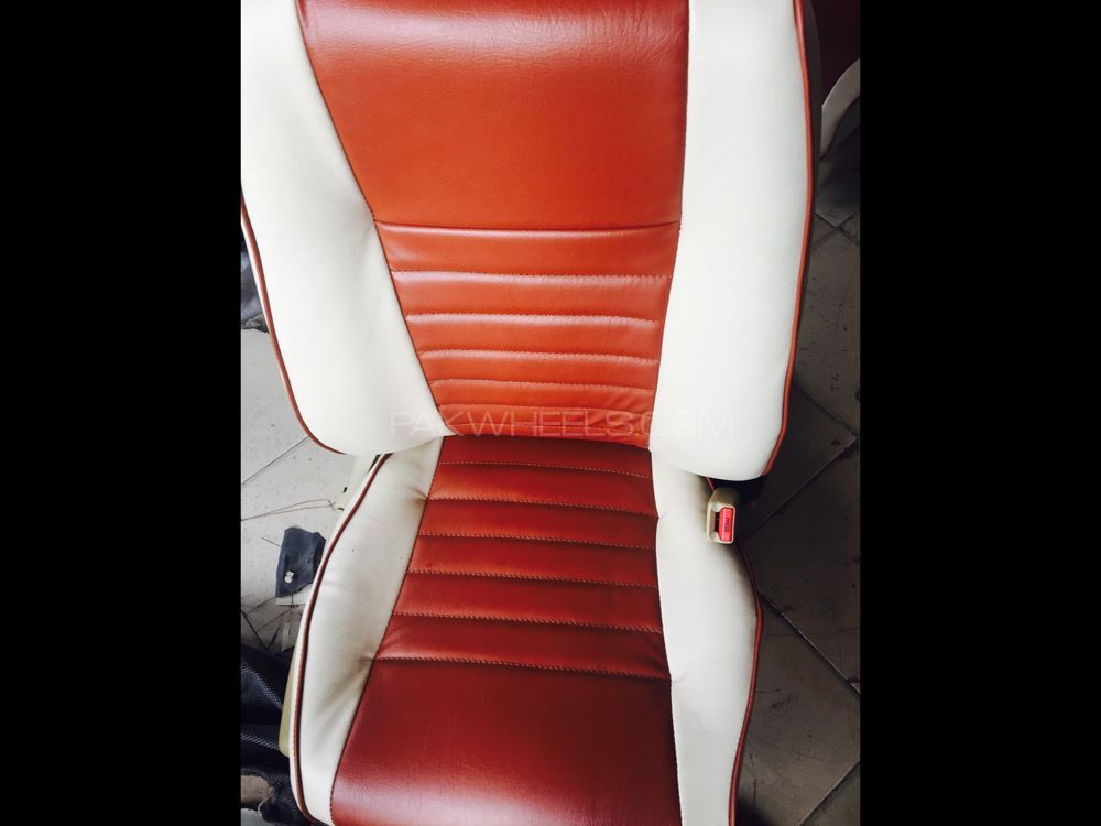 seat cover in original fitting  seat cover in original fitting  Image-2