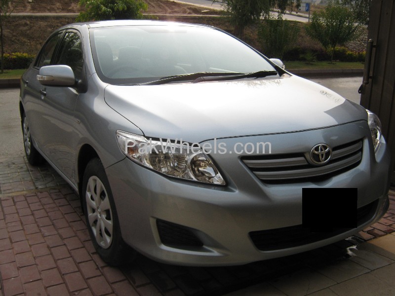 Toyota Corolla 2010 for Sale in Islamabad Image-1