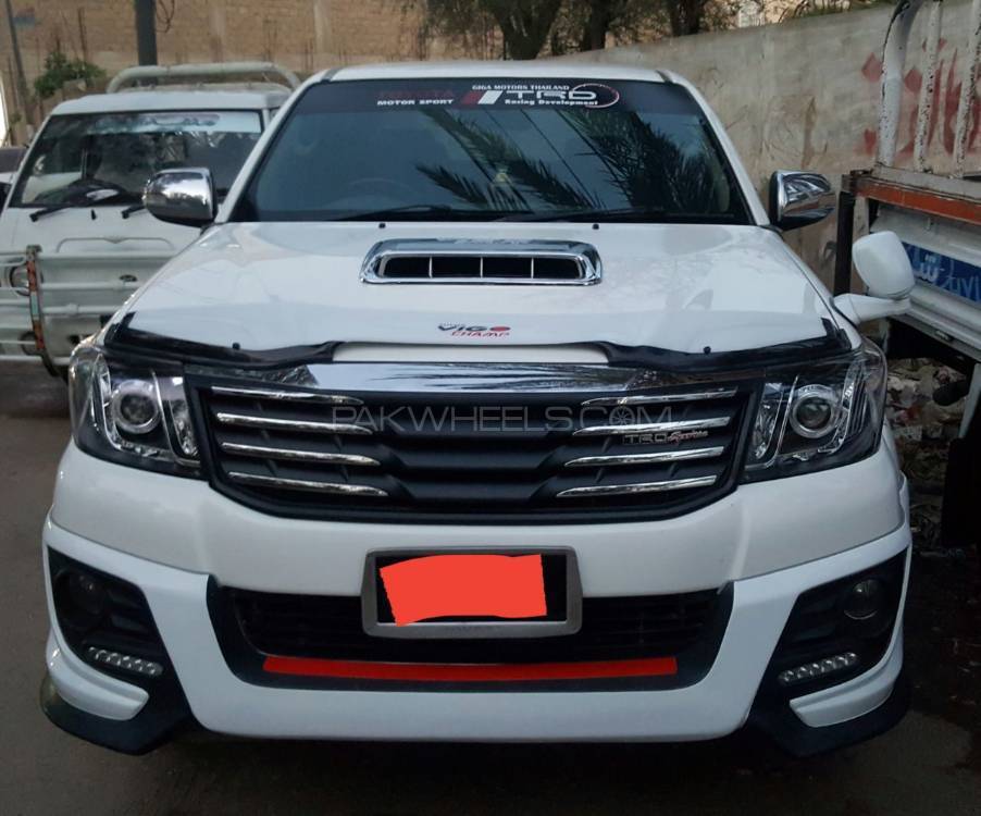 Toyota Hilux 2012 for Sale in Quetta Image-1