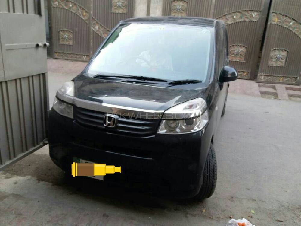 Honda Life 2011 for Sale in Faisalabad Image-1