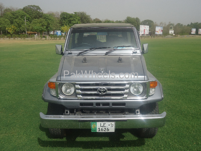 Toyota Land Cruiser 1987 for Sale in Lahore Image-1