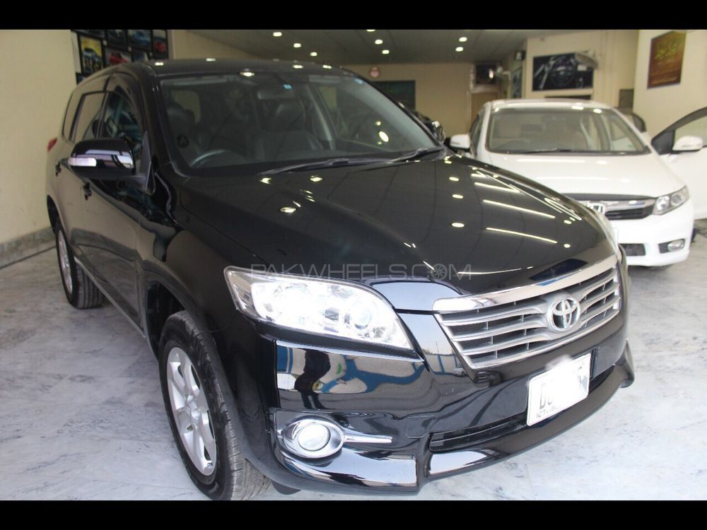 Toyota Vanguard 2010 for Sale in Islamabad Image-1