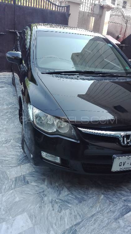 Honda Civic 2010 for Sale in Multan Image-1