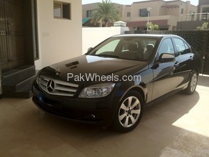 Mercedes Benz C Class 2008 for Sale in Lahore Image-1