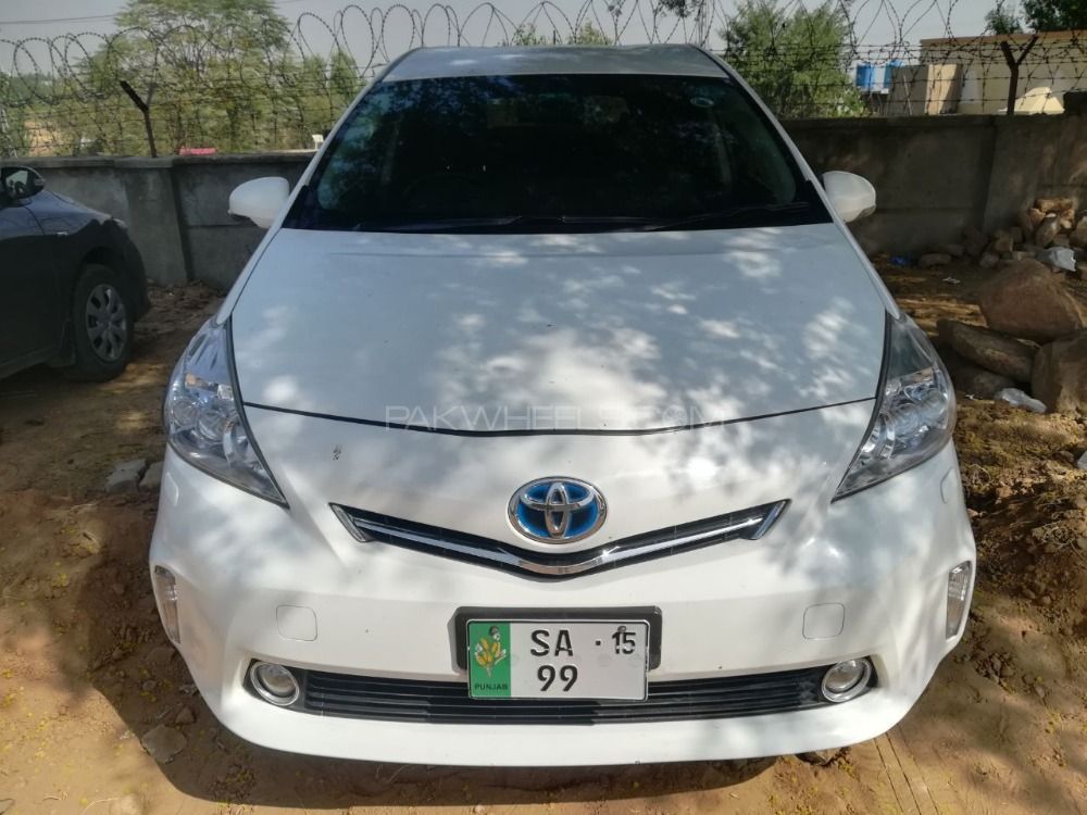 Toyota Prius 2012 for Sale in Sheikhupura Image-1