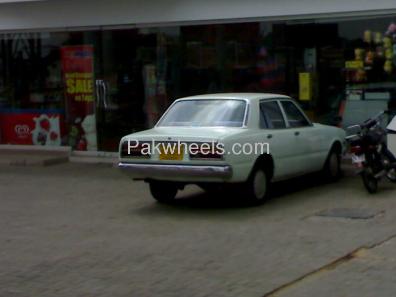 Toyota Corona 1977 for Sale in Karachi Image-1