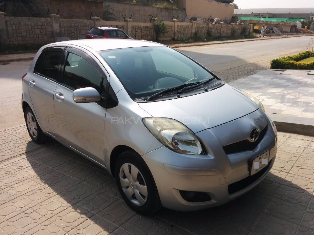 Toyota Vitz 2008 for Sale in Islamabad Image-1